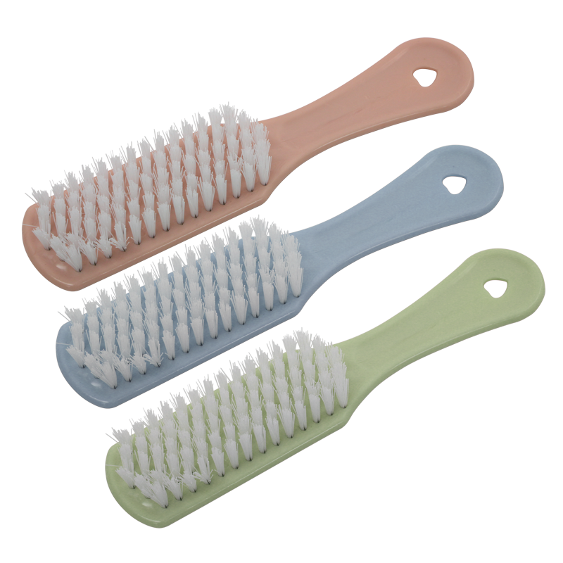 Brosse à Manucure 17cm - couleur variée
