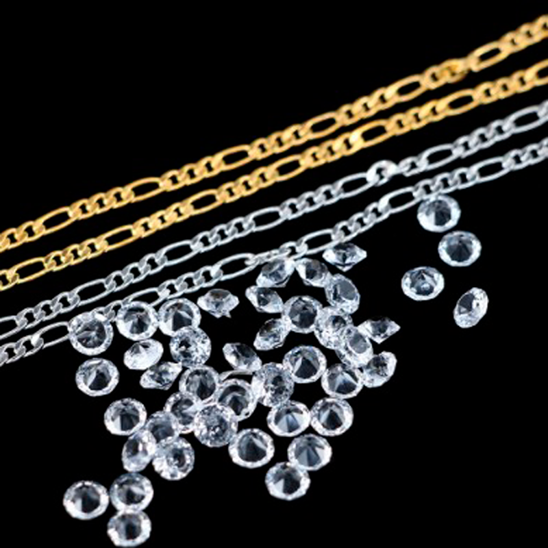 Nail Art Kit 04 - Clear Stones and Golden Chain