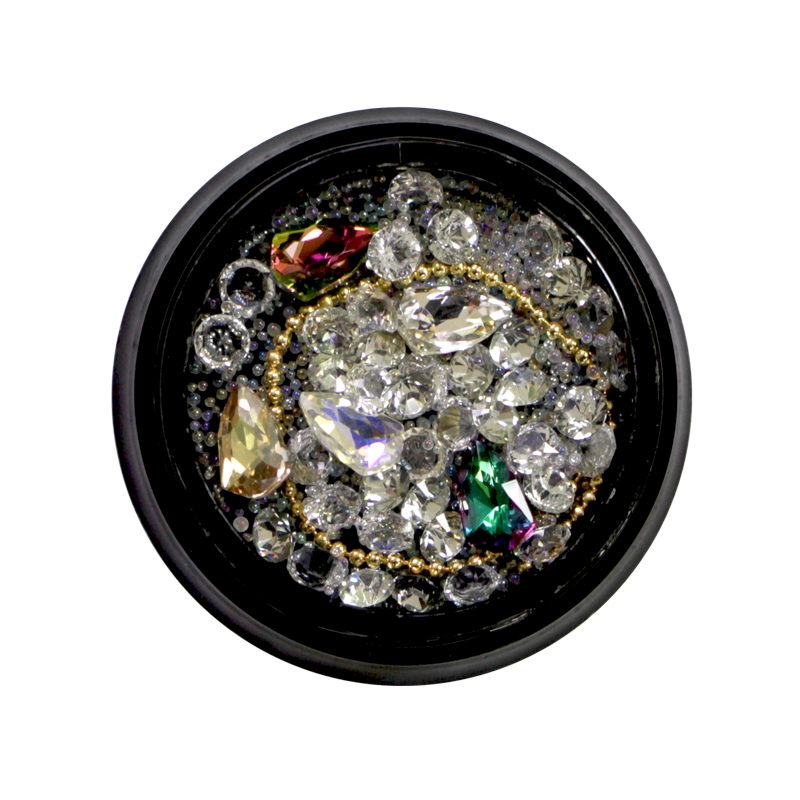 Nail Art Kit 05 - Clear Stones, Golden Chain and Beads