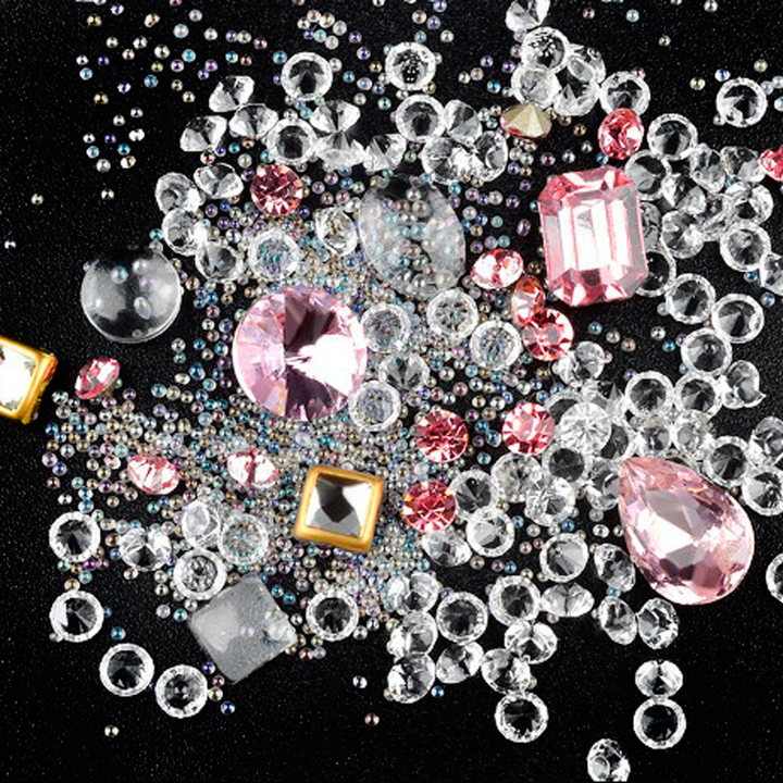 Nail Art Kit 07 - Clear/Pink Stones and Beads