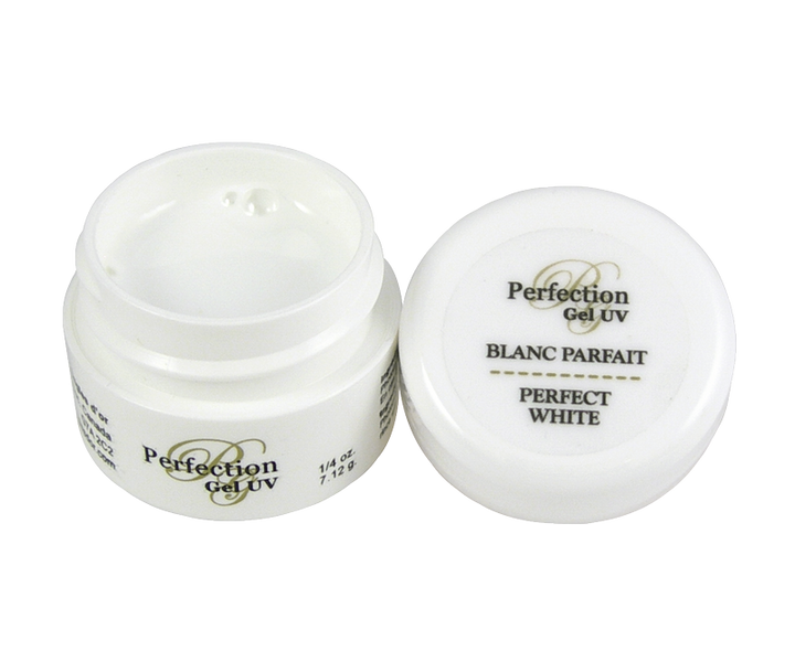 manucure gel uv blanc