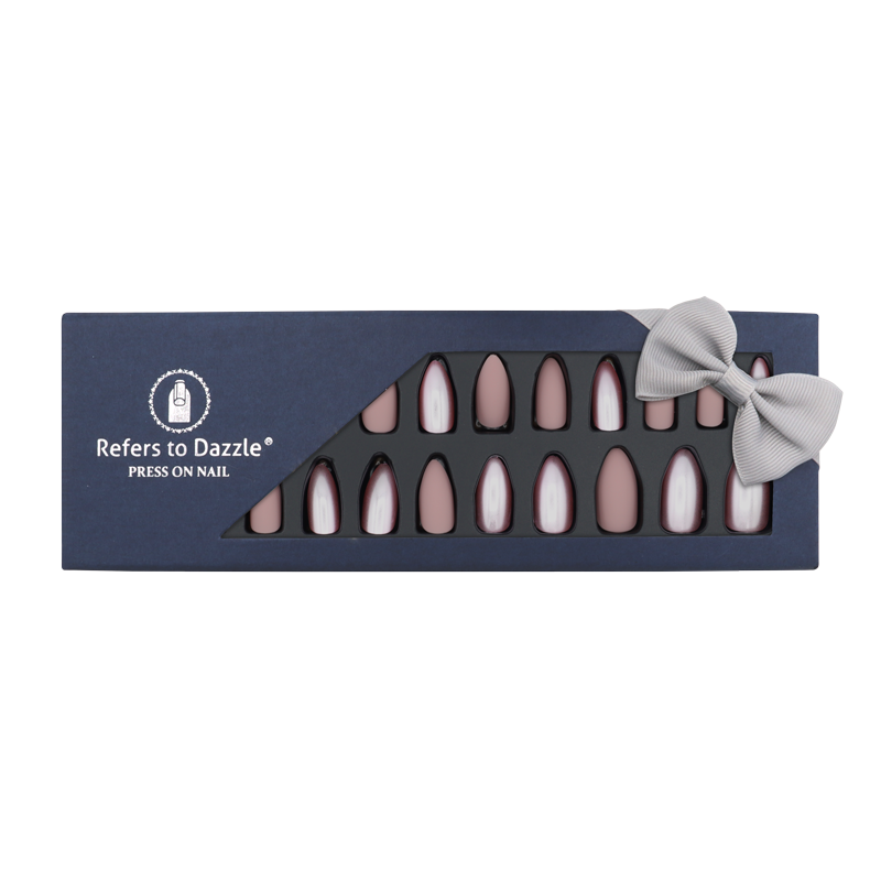 Press-On Nails Refers to Dazzle Rose Mat Métallique faux ongles