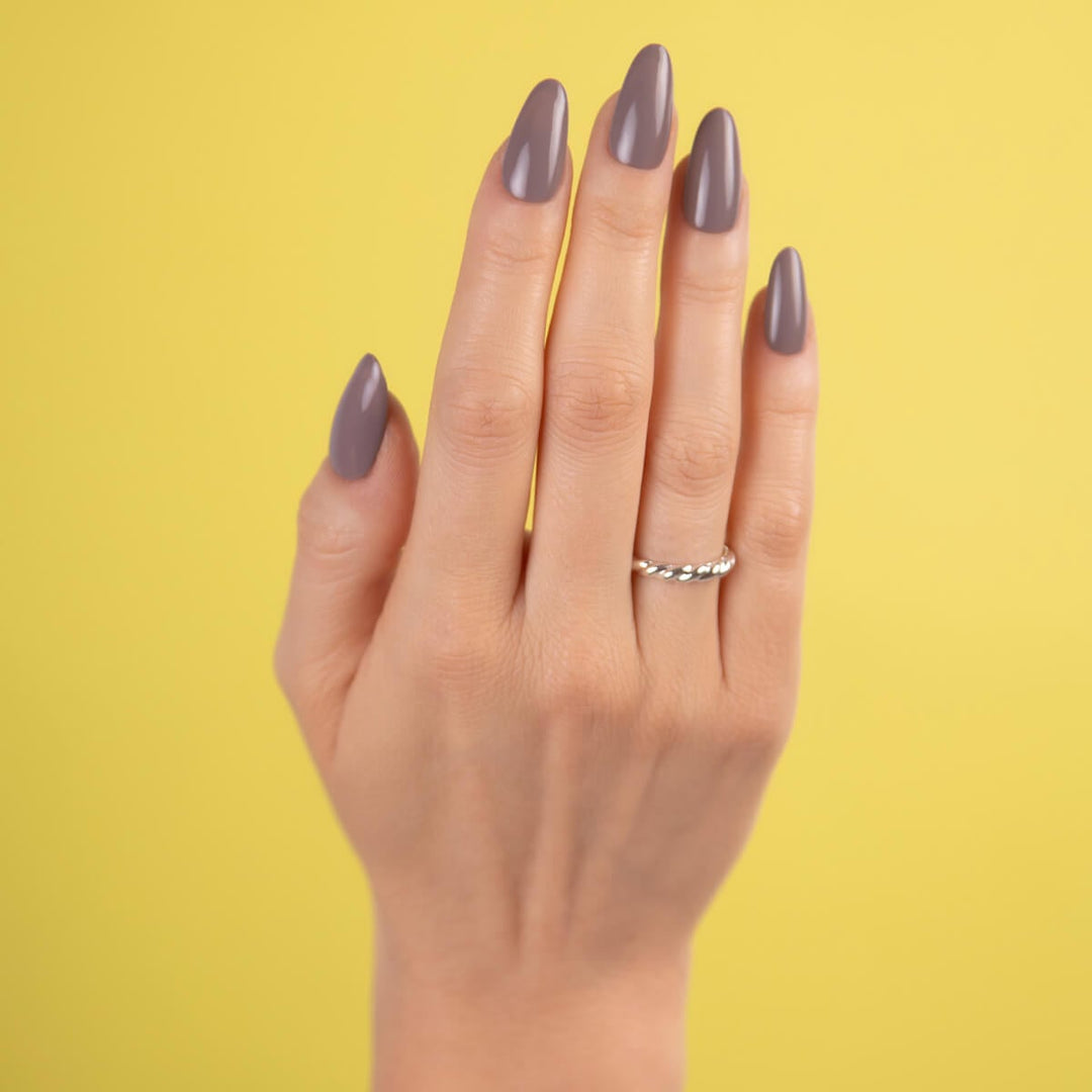 Shellac UV Polish Above my Above my Pay Gray-ed 
