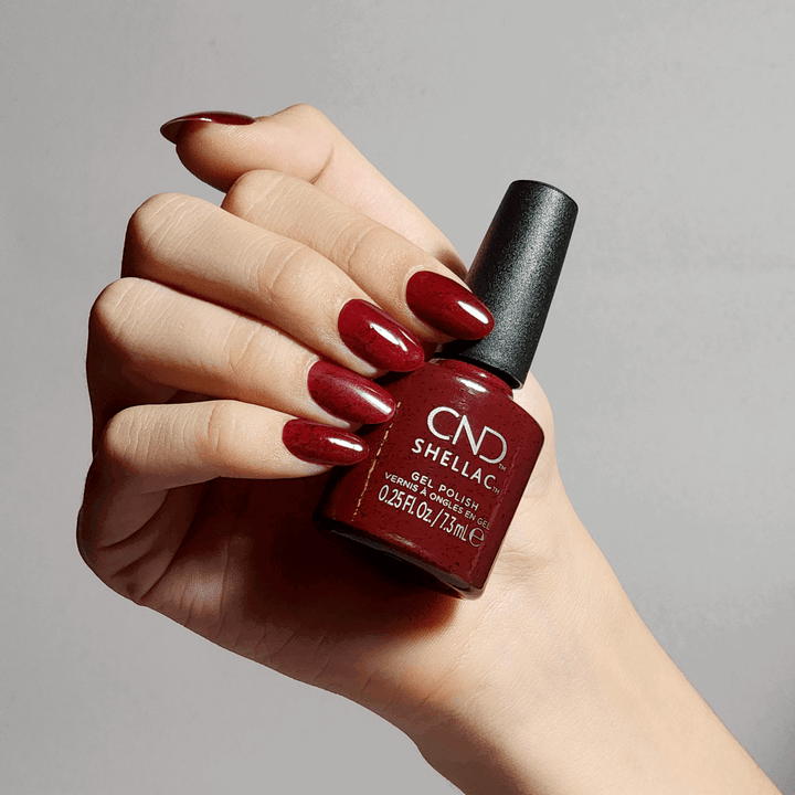 Shellac Vernis UV Needles &amp; Red 